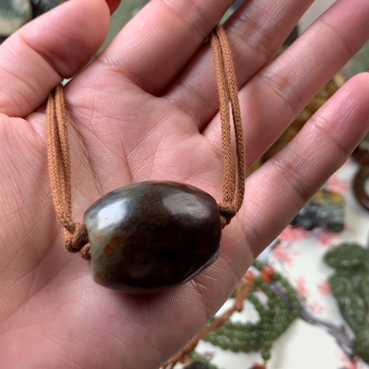 岫岩河磨玉（透闪石质玉）挂件未镶嵌