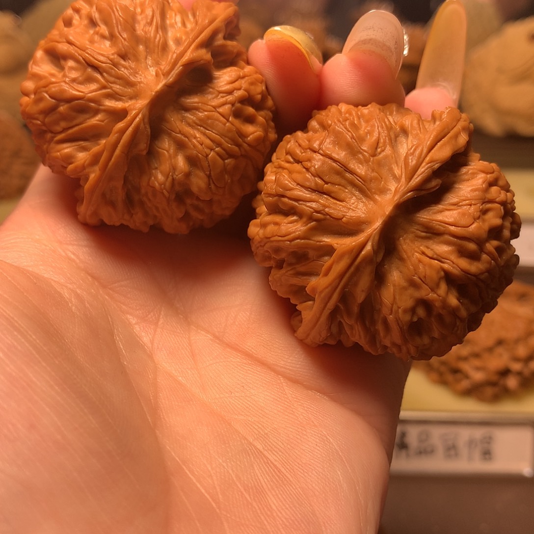 文玩核桃吊坠全品苹果园