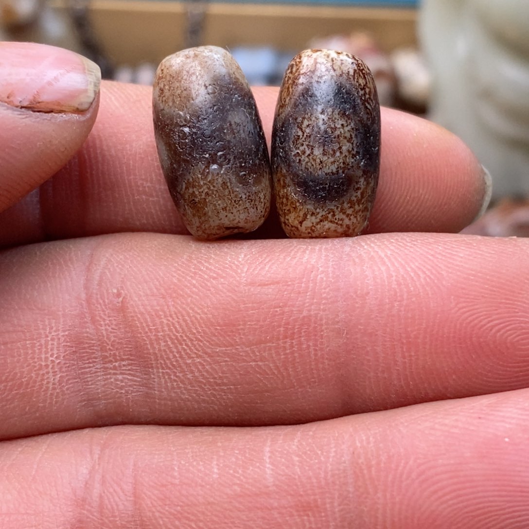 DIY琉璃珠子的颜色也很漂亮