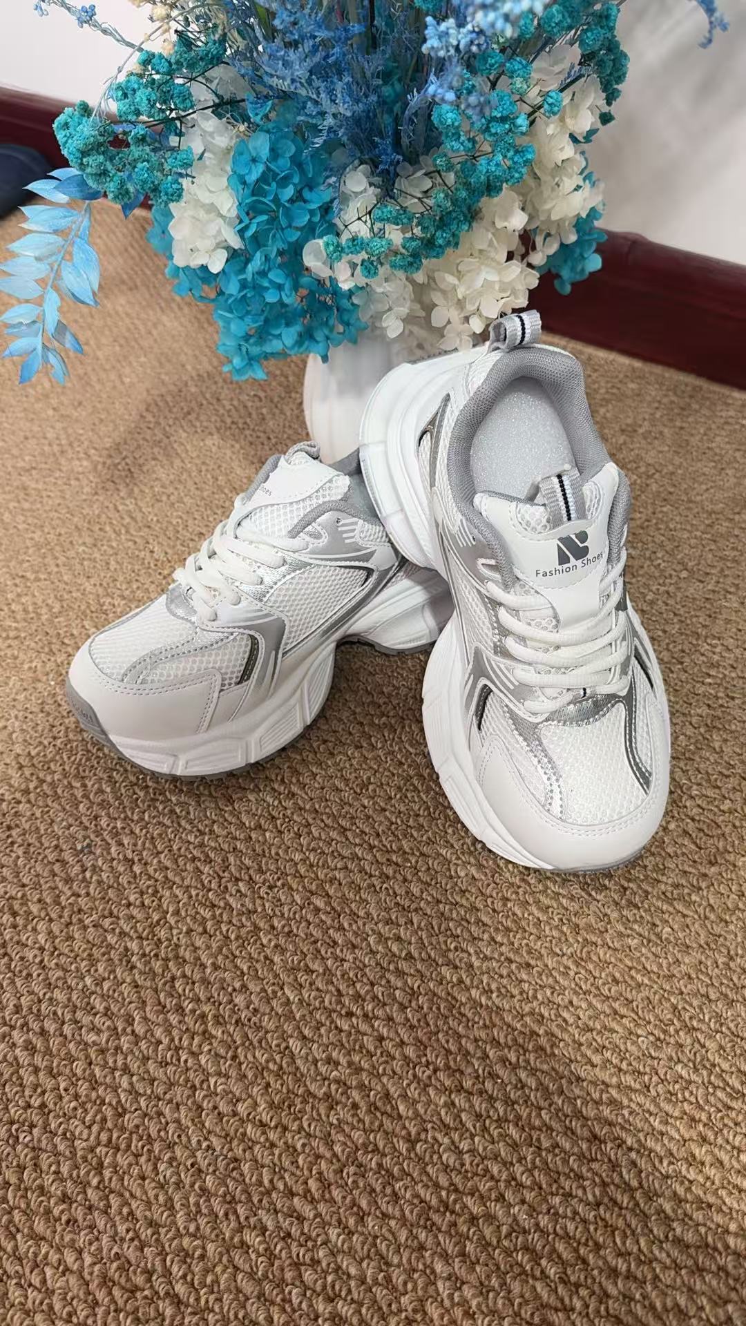 老爹鞋休闲白色厚底网面时尚鞋子百搭女鞋