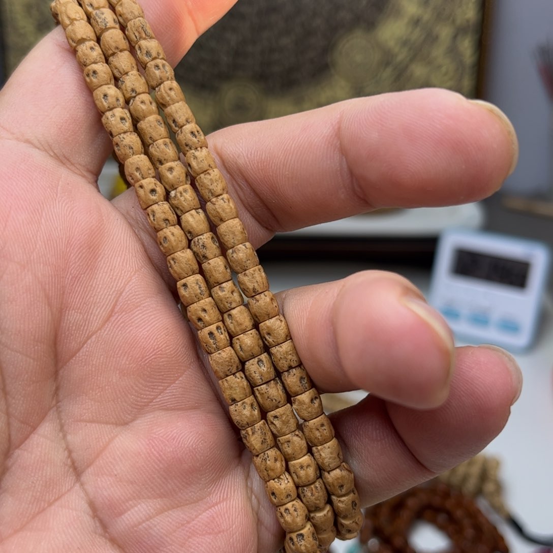 柏香籽/百香籽吊坠致顺精灵