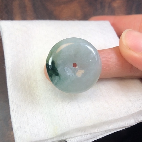 翡翠未镶嵌颈饰缅甸A货，每天下午1点半开播