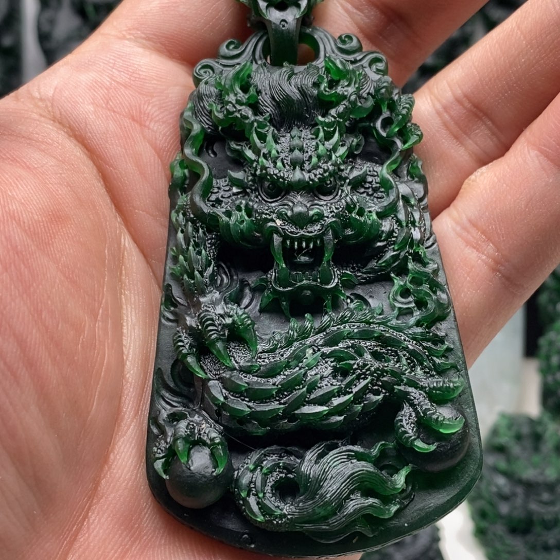 定制翡翠未镶嵌天然翡翠A货龙牌吊环