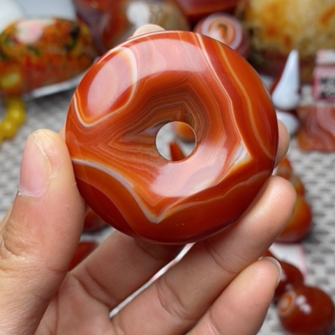 未镶嵌玛瑙/玉髓珠宝奇石品**雨