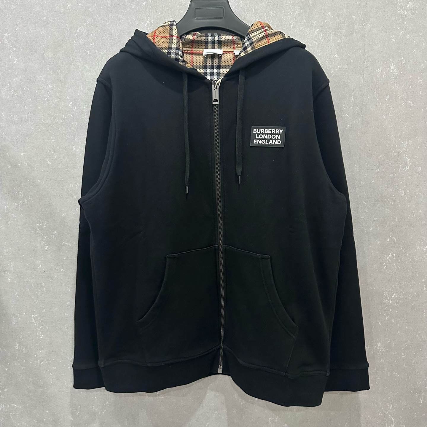 99新 BURBERRY/博柏利 内里格纹运动外套 XL码 007097
