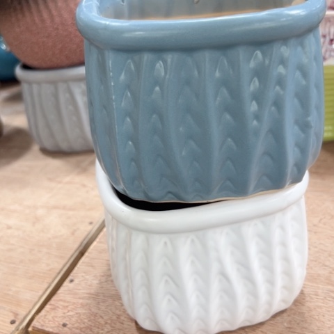 陶瓷满9元发货口径不清楚问客服谢谢