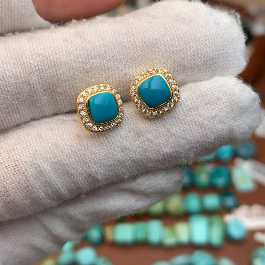 桑***S绿松石银S925镶嵌珠宝奇石