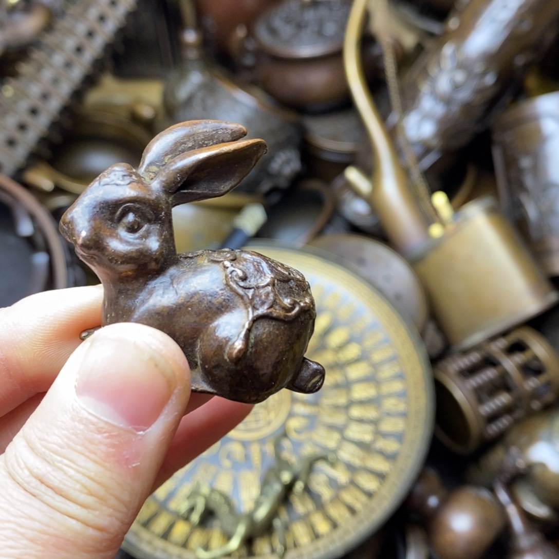 精美铜器，做工精细