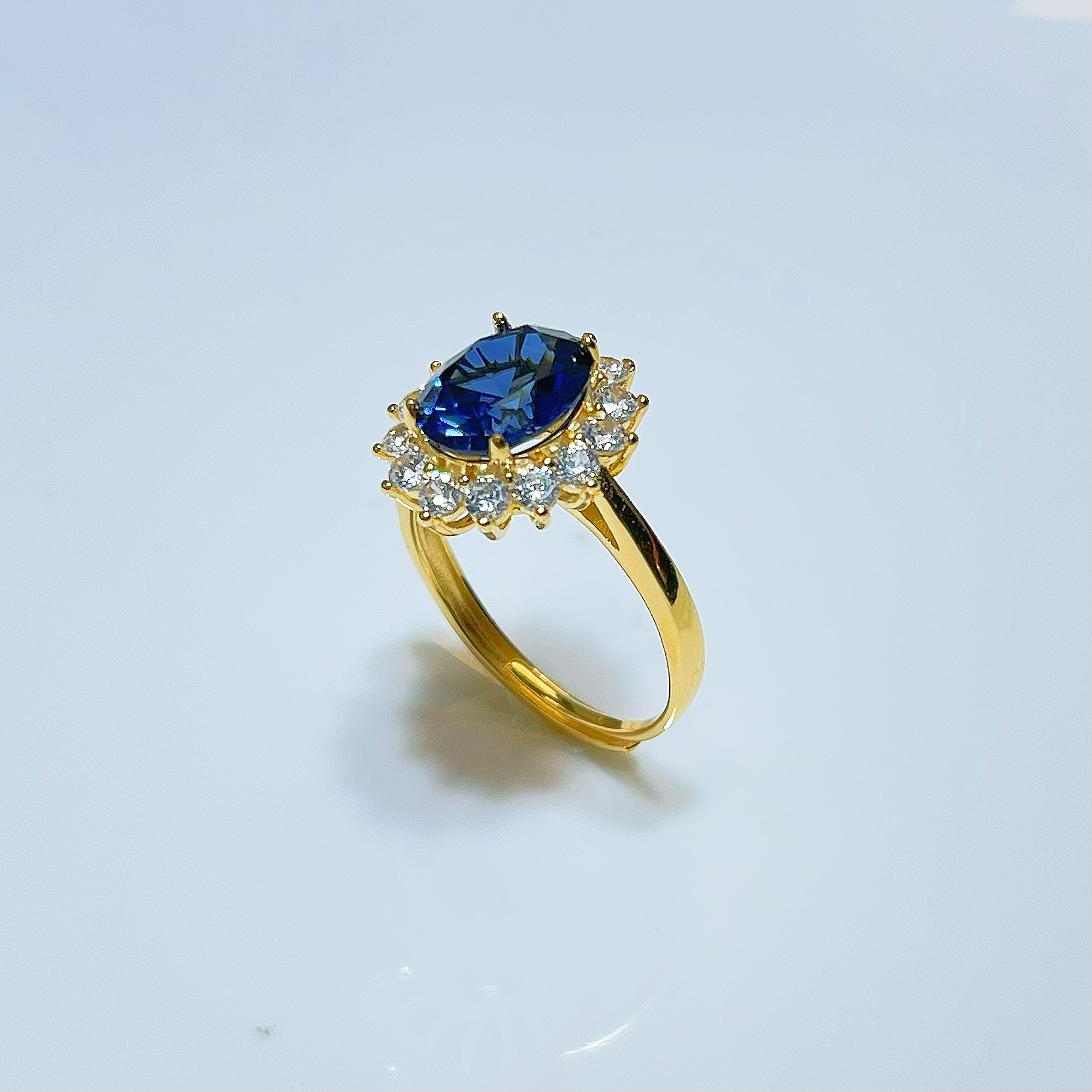 培育蓝宝石-中国好珍宝【53】深海蓝焰大气款蓝宝石戒指