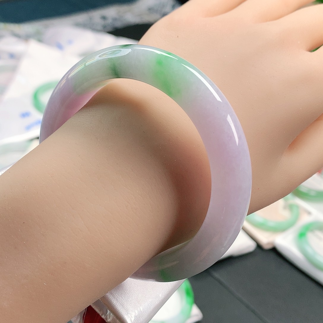 翡翠手镯未镶嵌天然翡翠手镯58