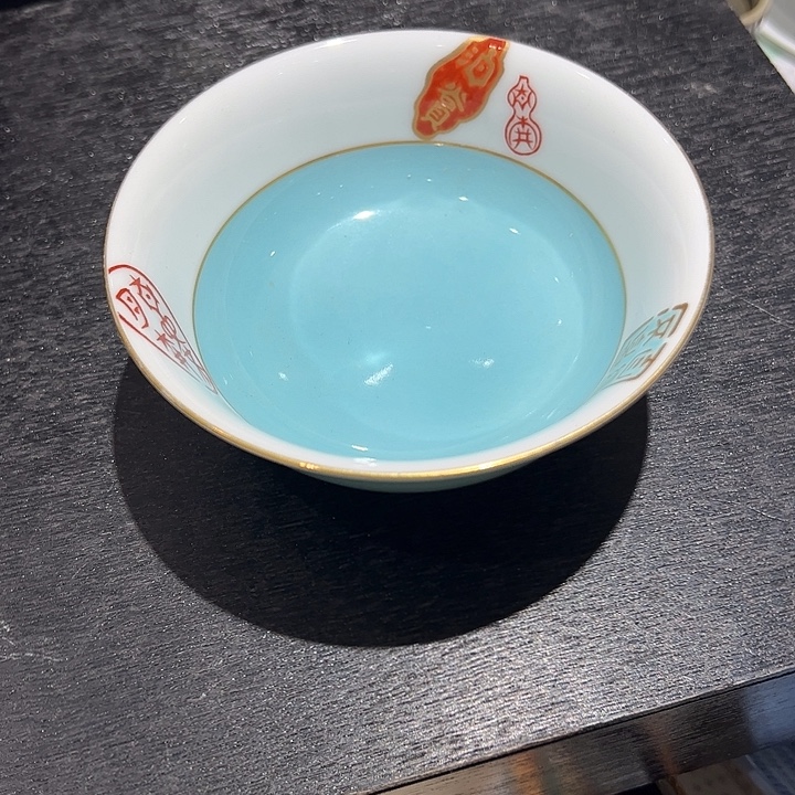 财***头瓷超润小碗一个有调性