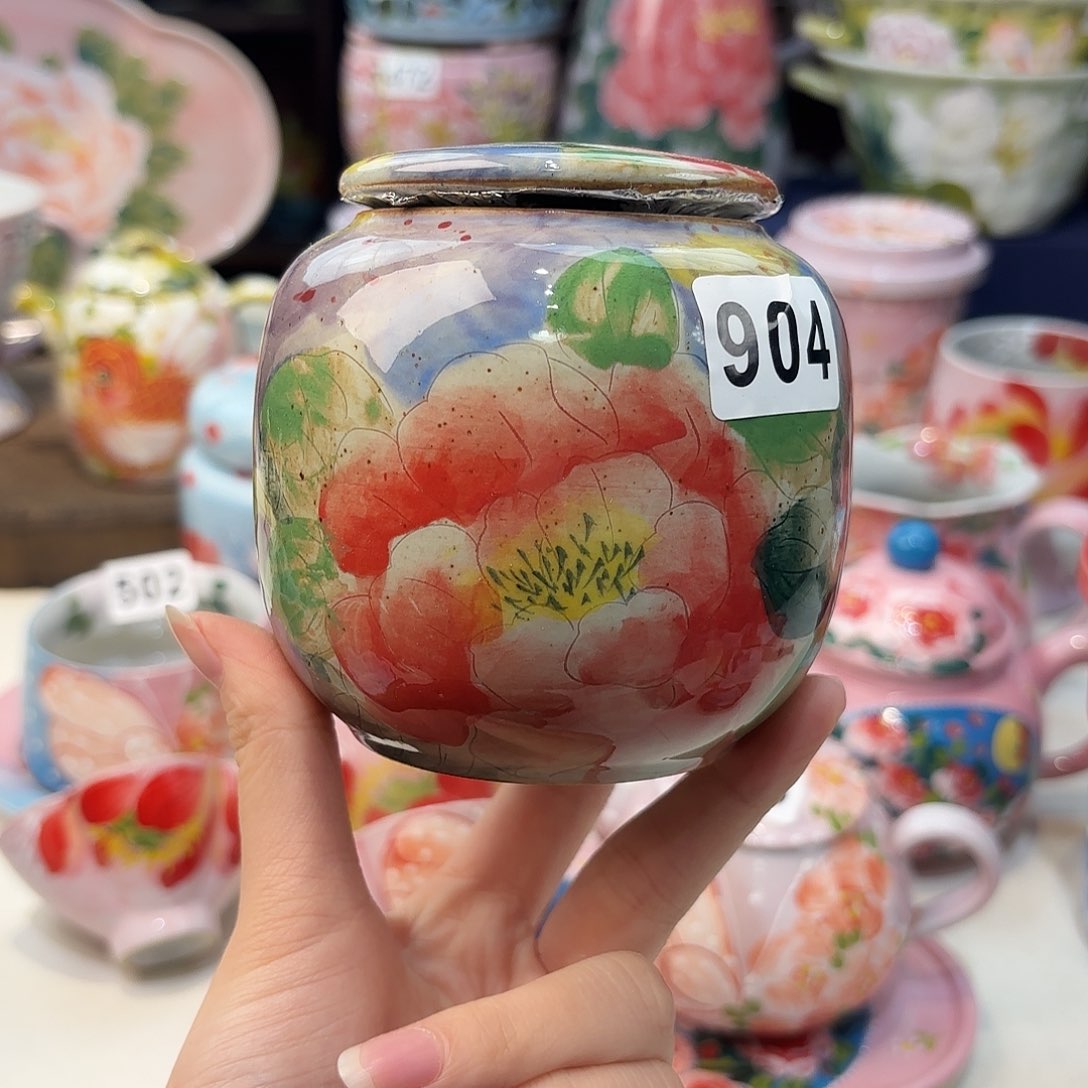 瓷片兔兔的小可爱太