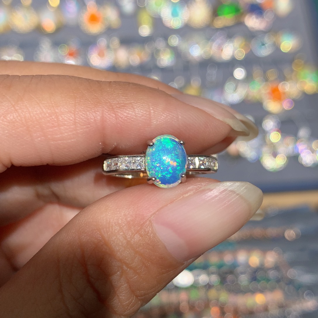 银S925镶嵌欧泊福利戒指