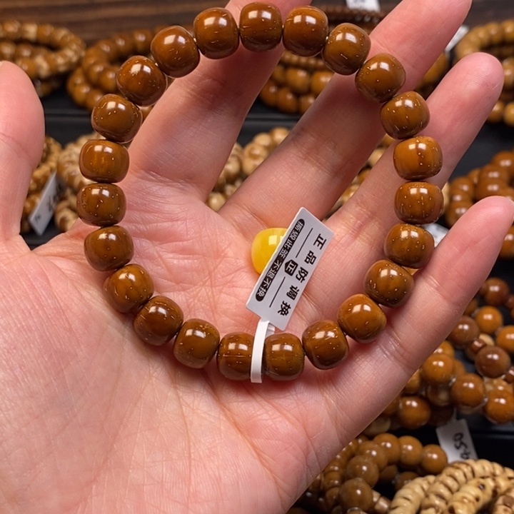 *****手串紫金鼠实心老型微花尺寸10