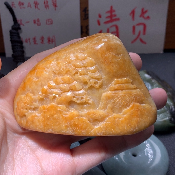 翡翠未镶嵌颈饰保真天然a货翡翠