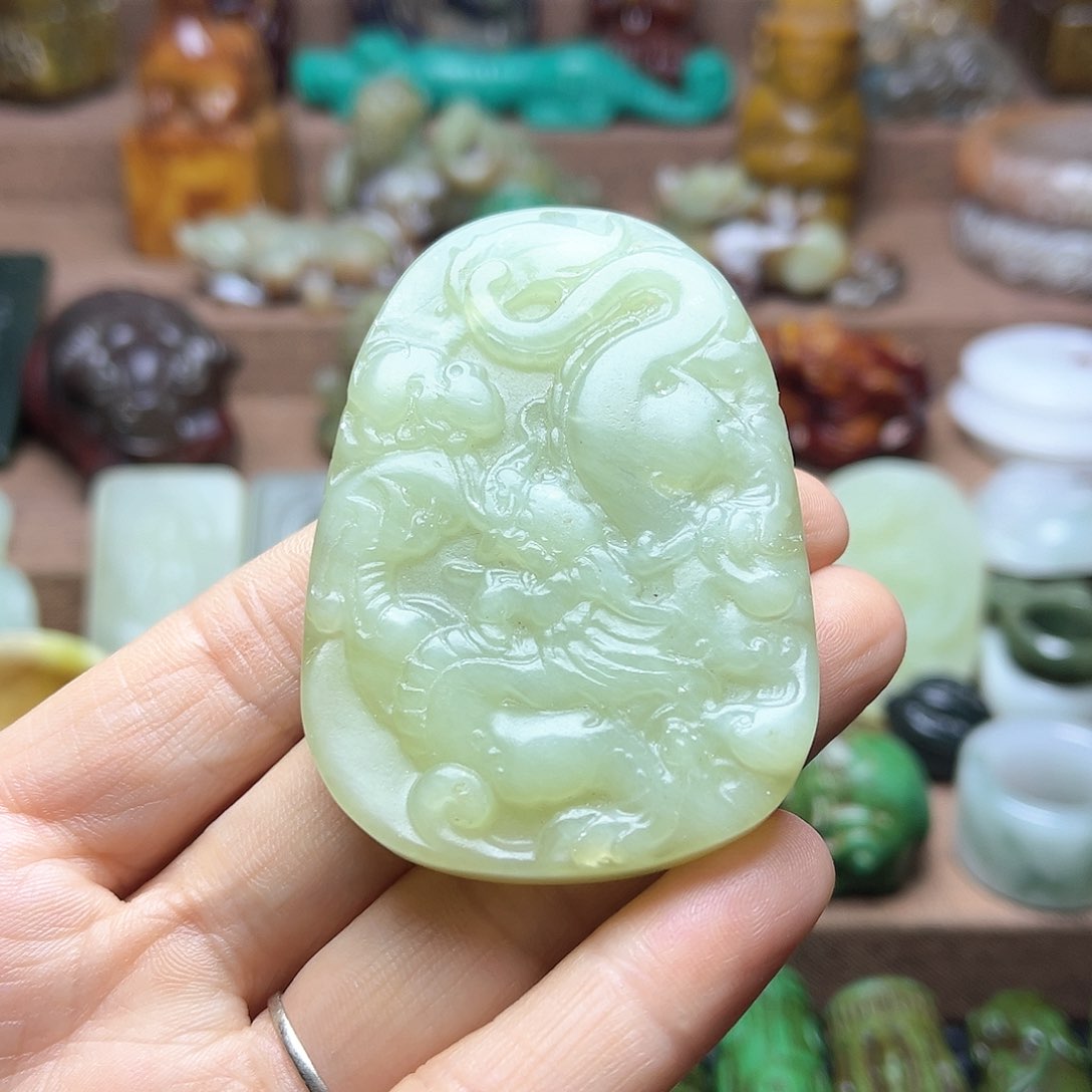 白玉菩提吊坠139。。