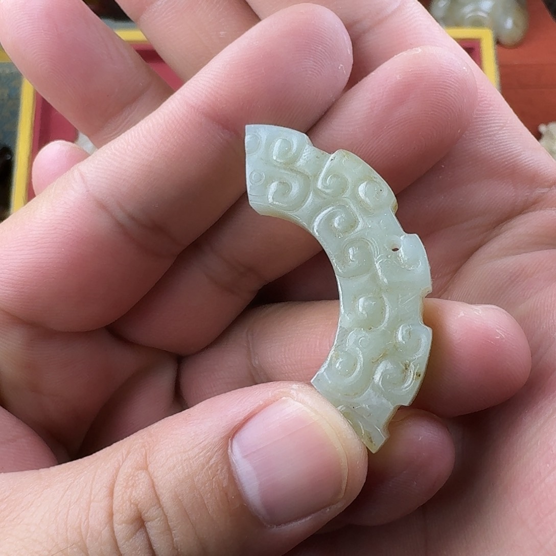 和田玉（糖玉）挂件未镶嵌