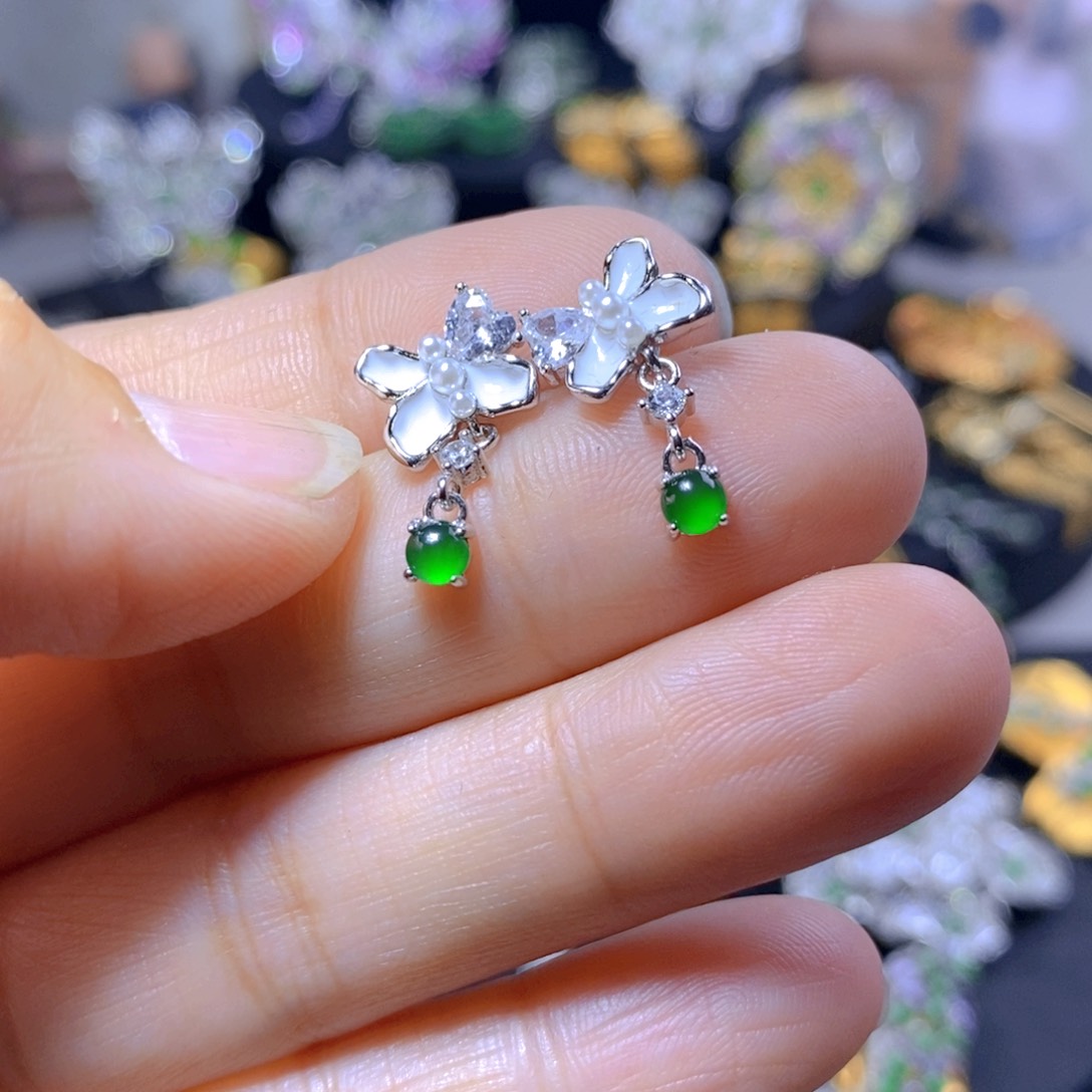 翡翠耳钉银S925镶嵌天然翡翠