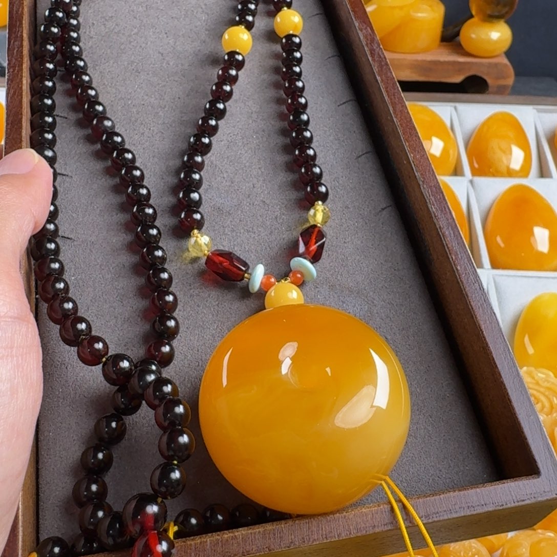 蜜蜡毛衣链未镶嵌