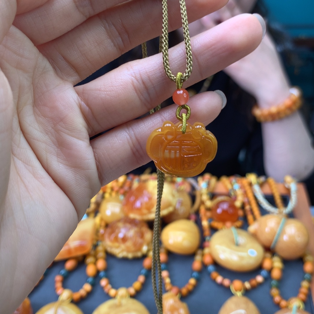 蜜蜡未镶嵌颈饰天然