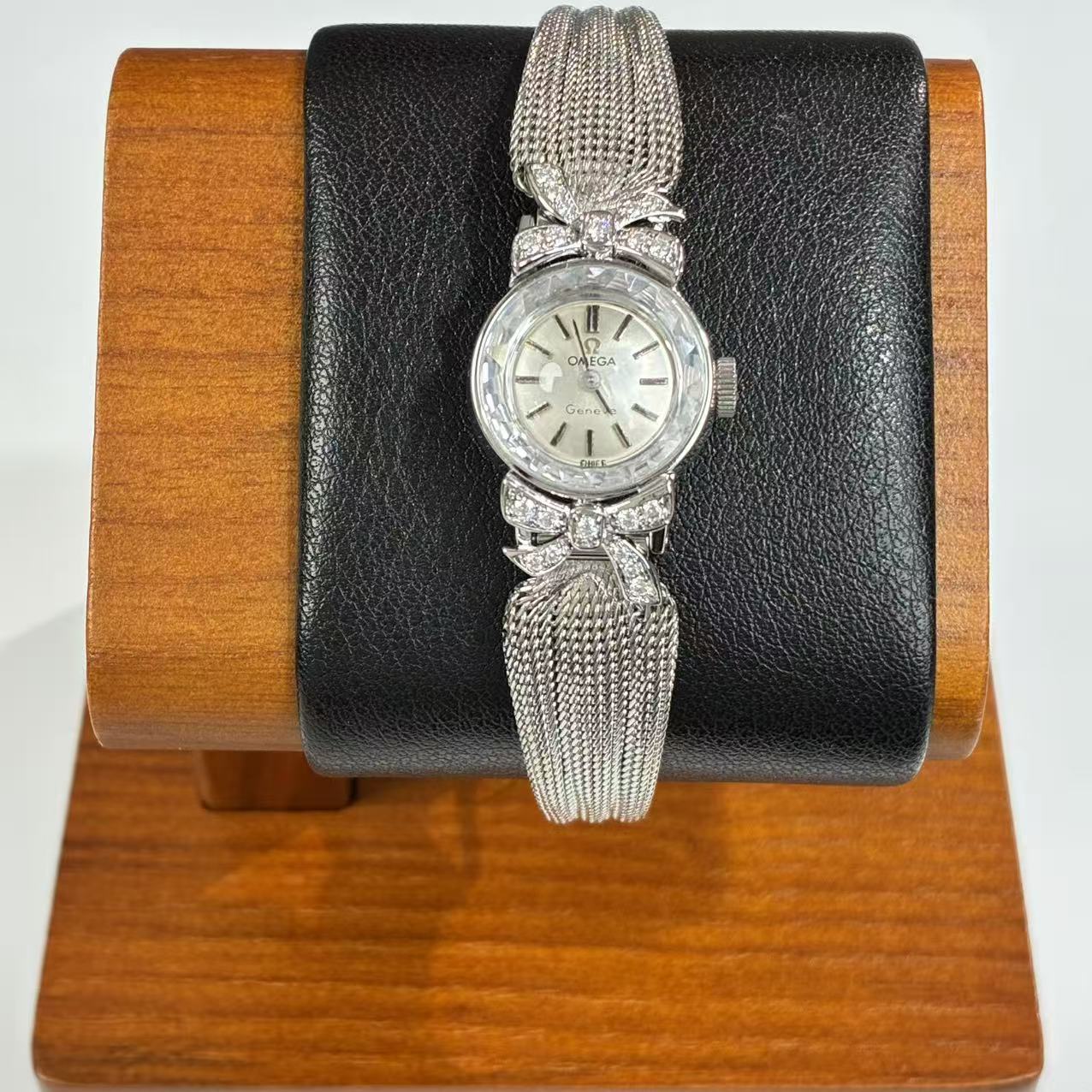 95新 Omega/欧米茄 95新 Omega/欧米茄/石英/Sjz0257赠送表带手链