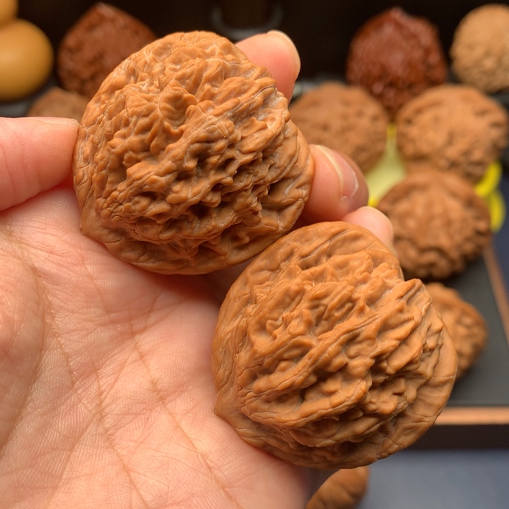 文玩核桃把件39虎头