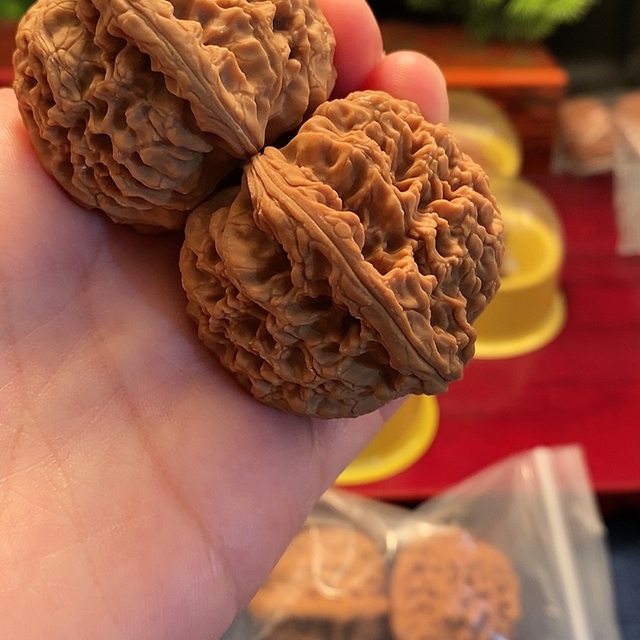 【闪购商品】文玩核桃吊坠南疆