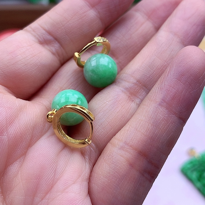 翡翠颈饰银S925镶嵌翡翠