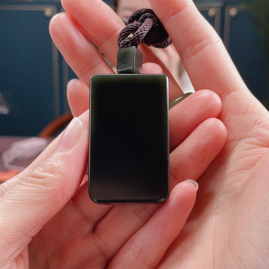 和田玉吊坠(不含链)未镶嵌D***u黑青