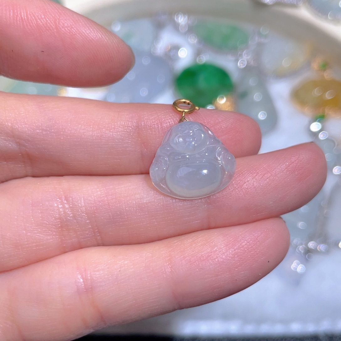 翡翠颈饰18K金镶嵌翡翠