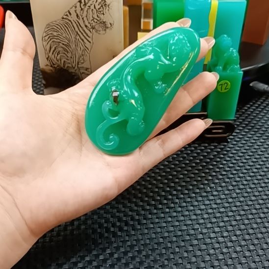 寿山石印石手把件