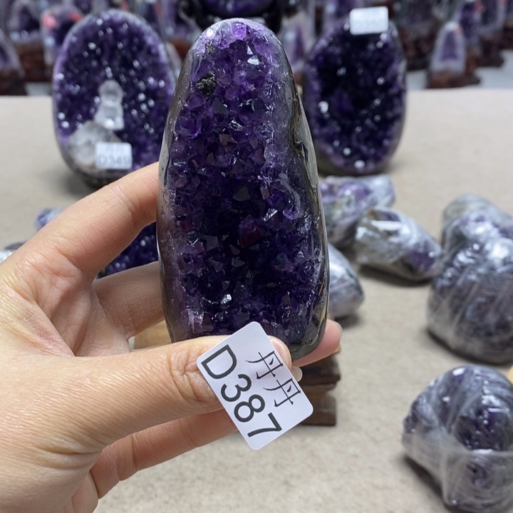 水晶未镶嵌大型摆件（非配饰）