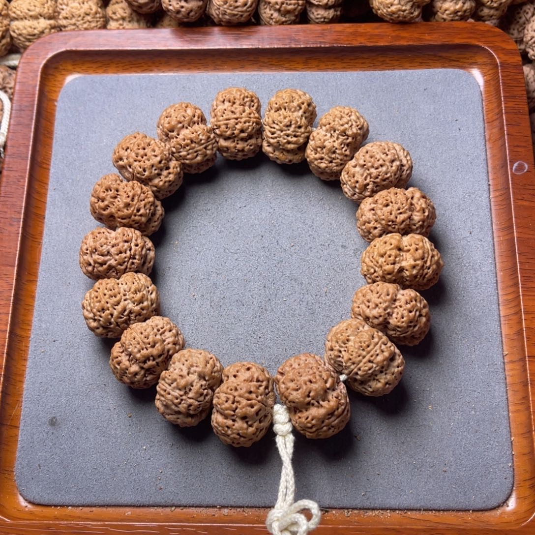 菩提籽类15号金刚菩提梁梅花夹板25