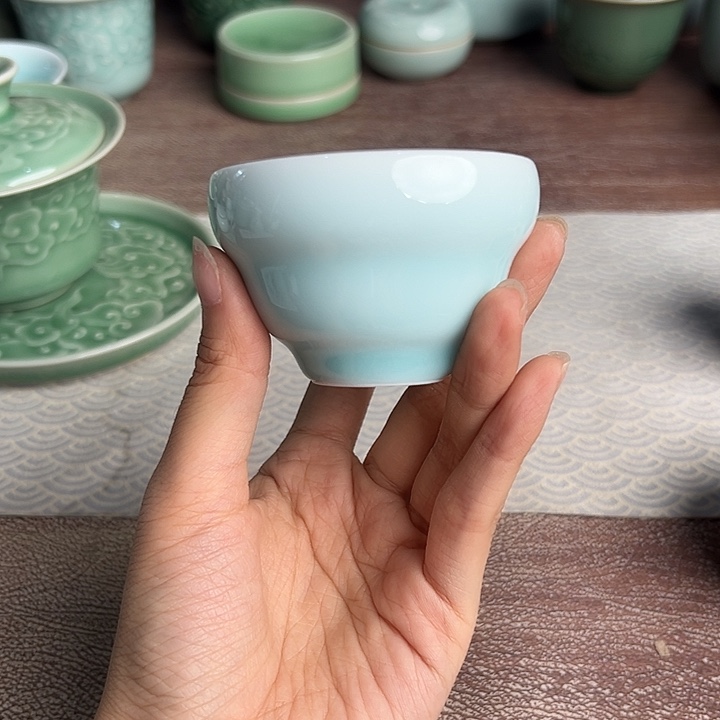 龙泉云间青瓷小米茶器