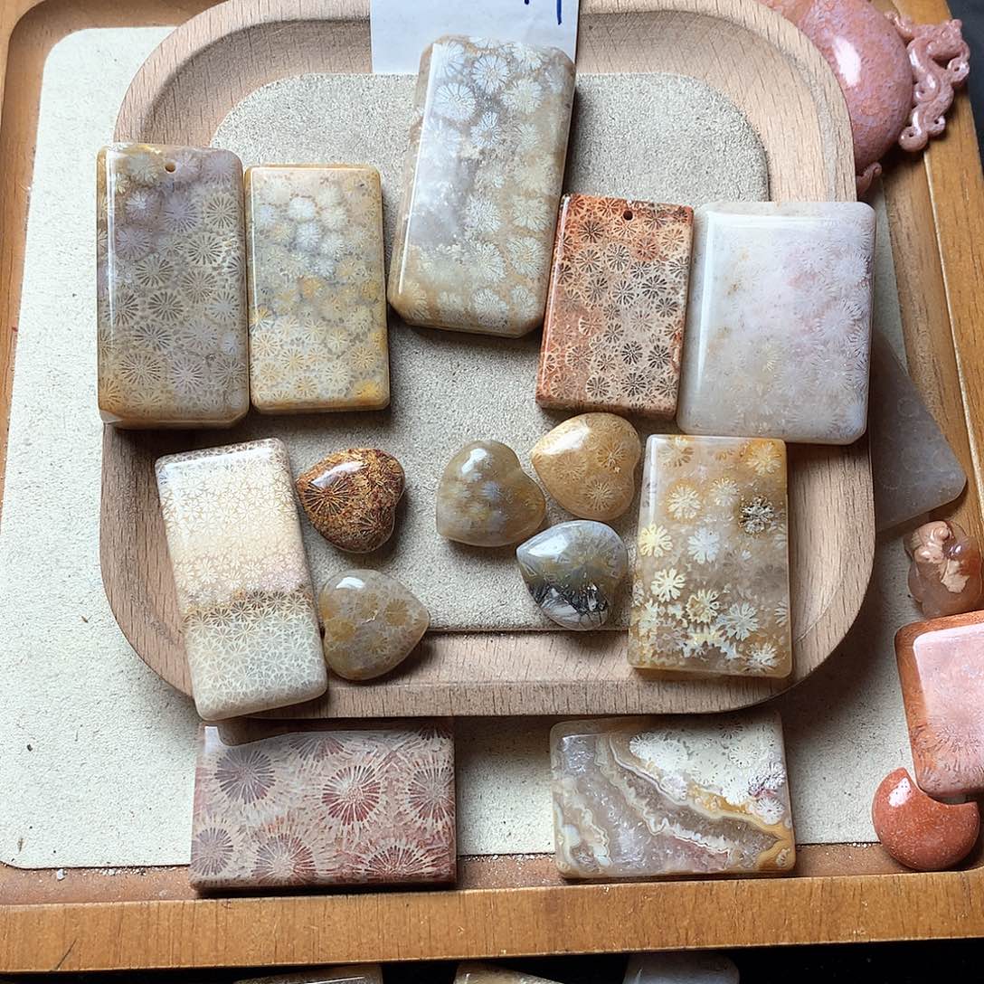 石英质玉颈饰未镶嵌昕****⭐