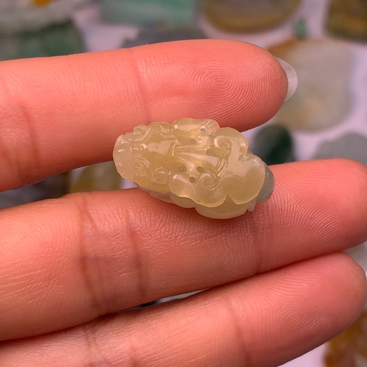 定制翡翠未镶嵌翡翠