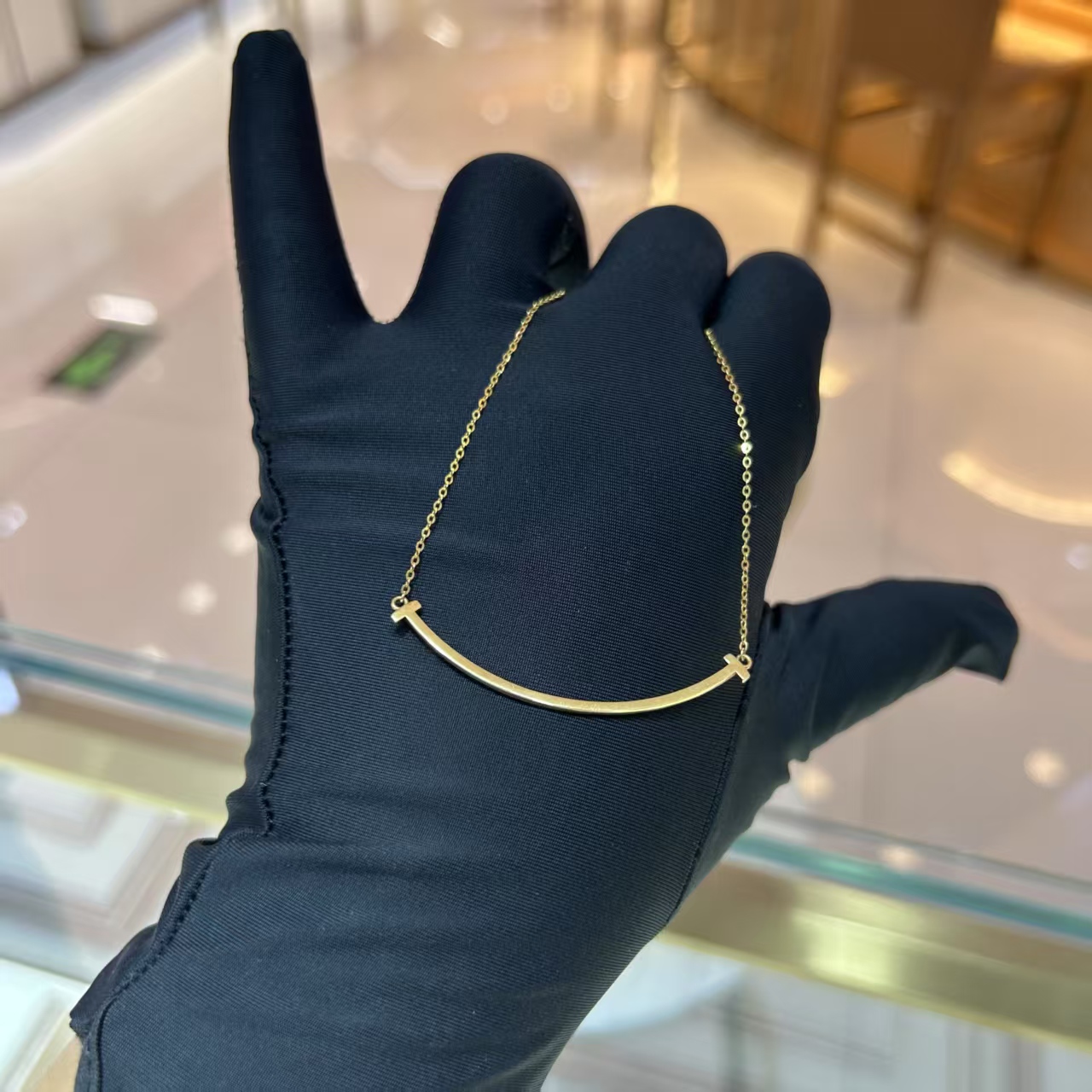 [金恒珠宝]18K金 光金微笑项链 浅金黄  福利款