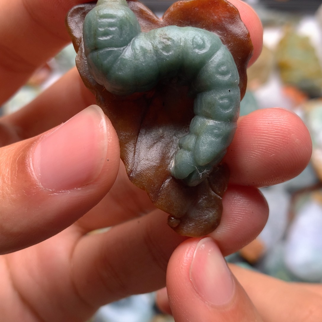 定制翡翠未镶嵌翡翠