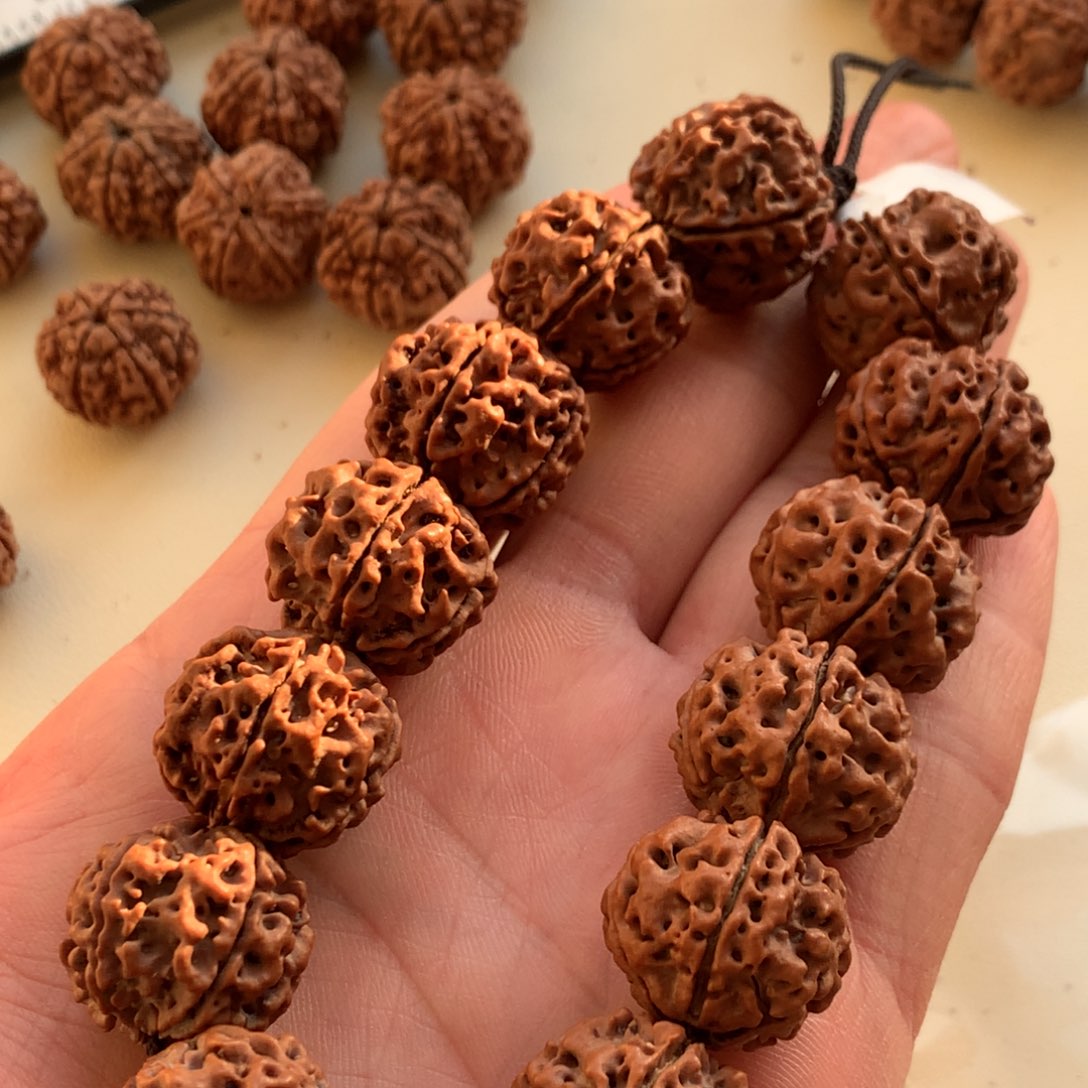 亮***亮金刚菩提手串水晶玉化皮质22尺寸精品头货