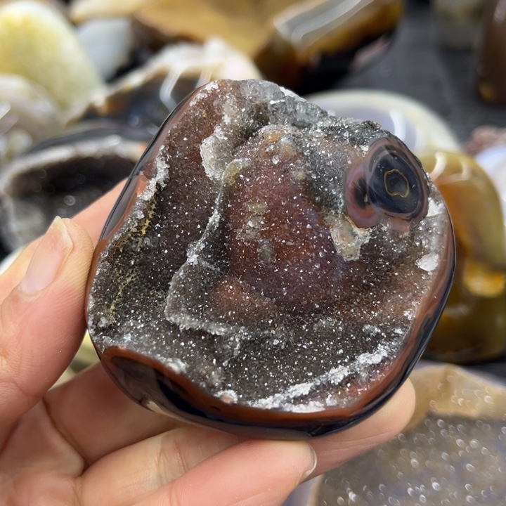 珠宝半成品水晶未镶嵌