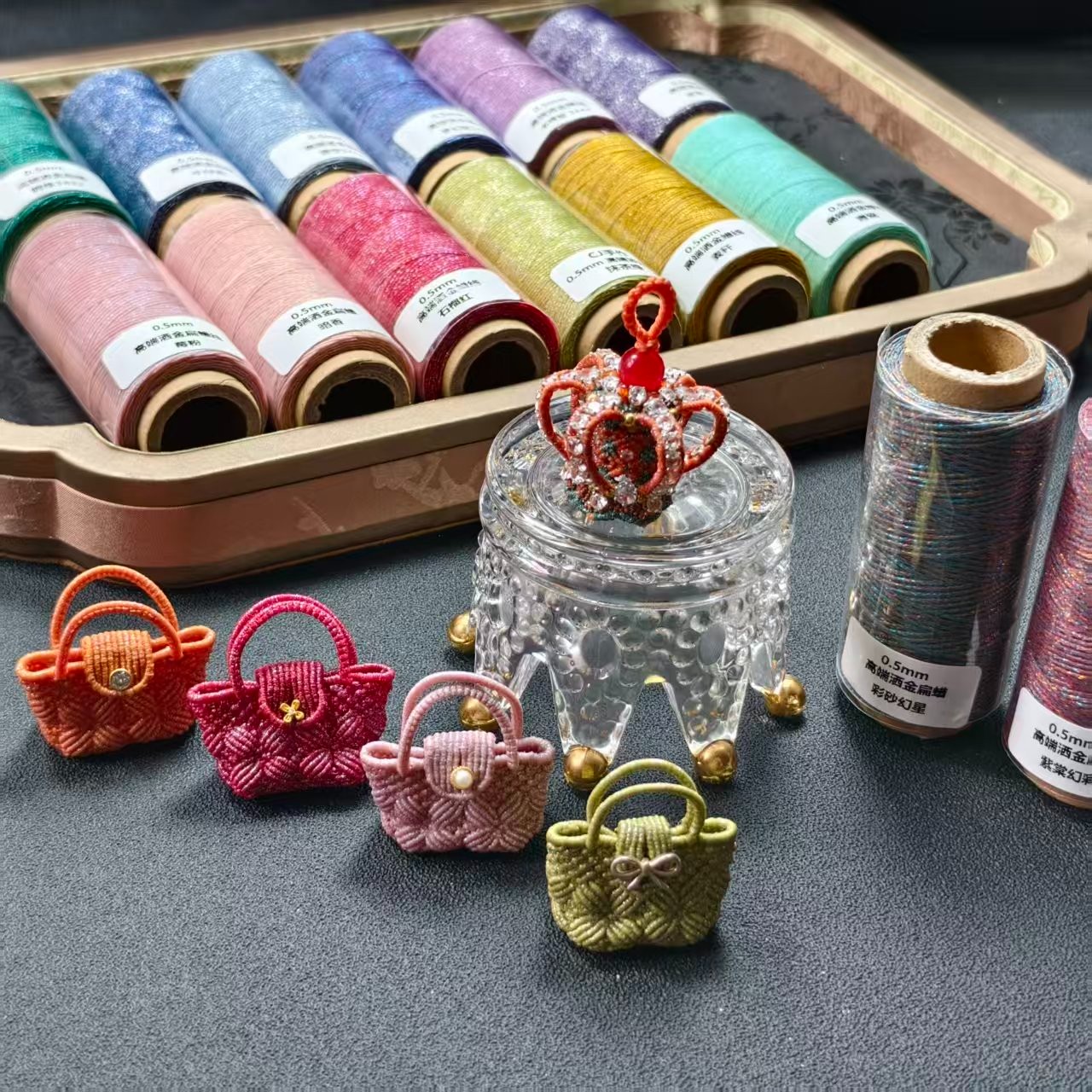 0.5洒金扁蜡一卷70米左右