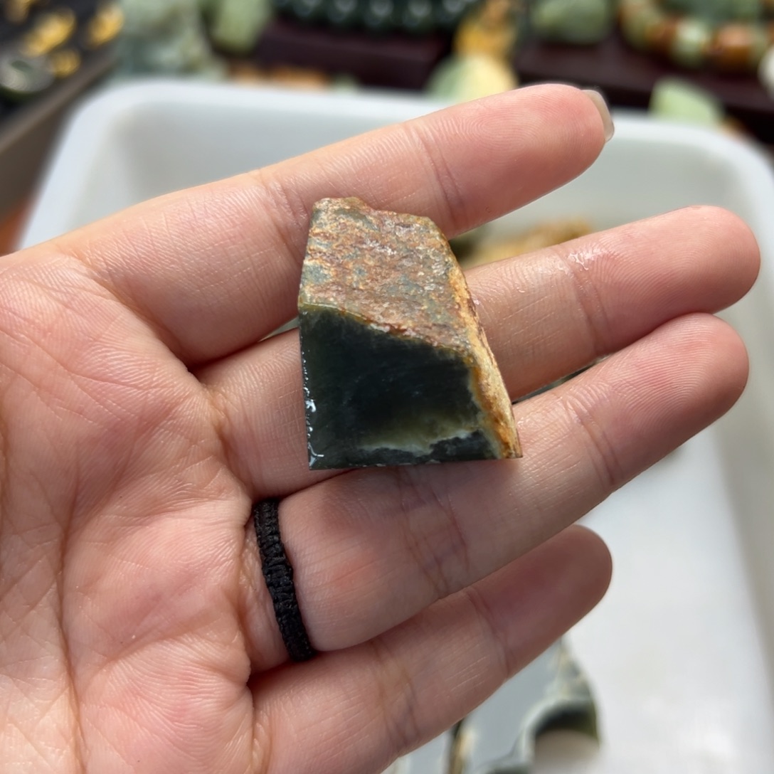 和田玉未镶嵌珠宝奇石