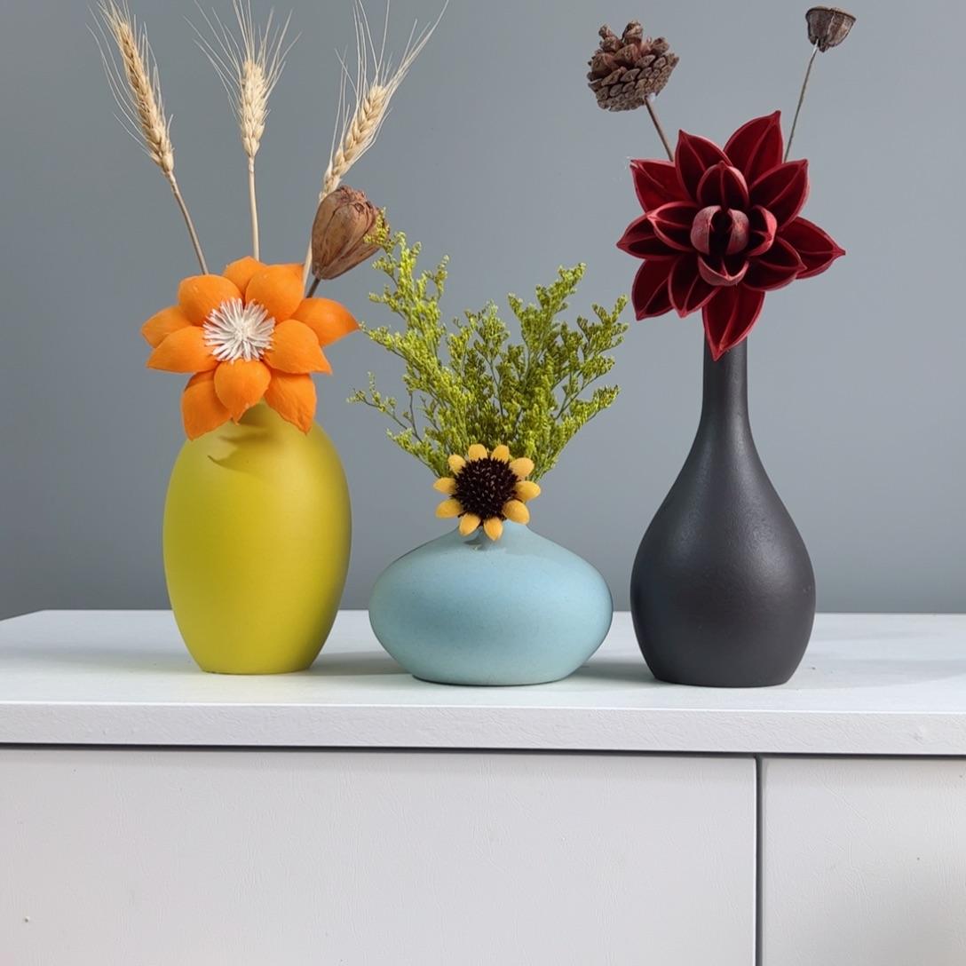 摆件陶瓷小花瓶摆件含花总高约20-30cm
