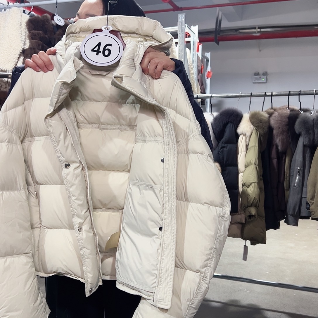 漂***妈时尚保暖狐狸毛领外套46号