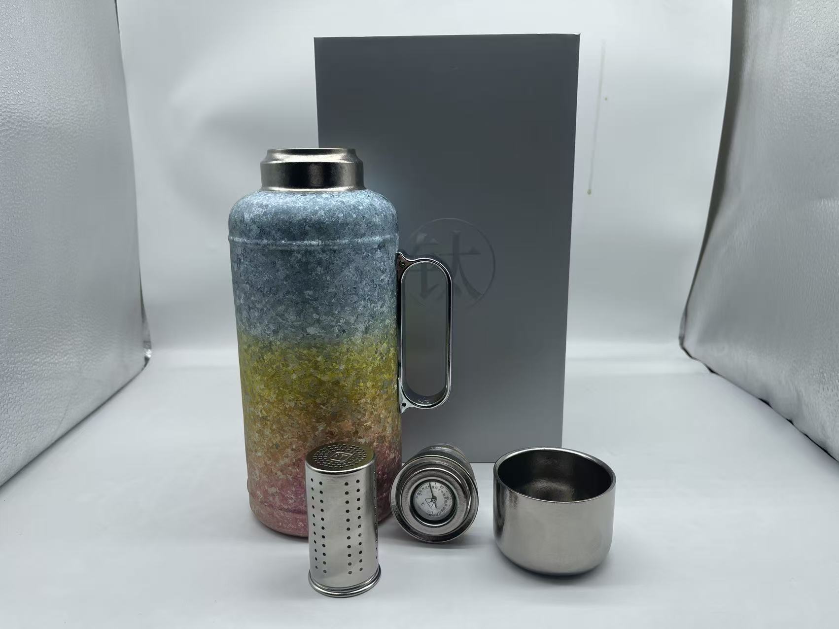 尔玛仕内外纯钛机械显温磁吸杯盖闷茶壶大容量便携