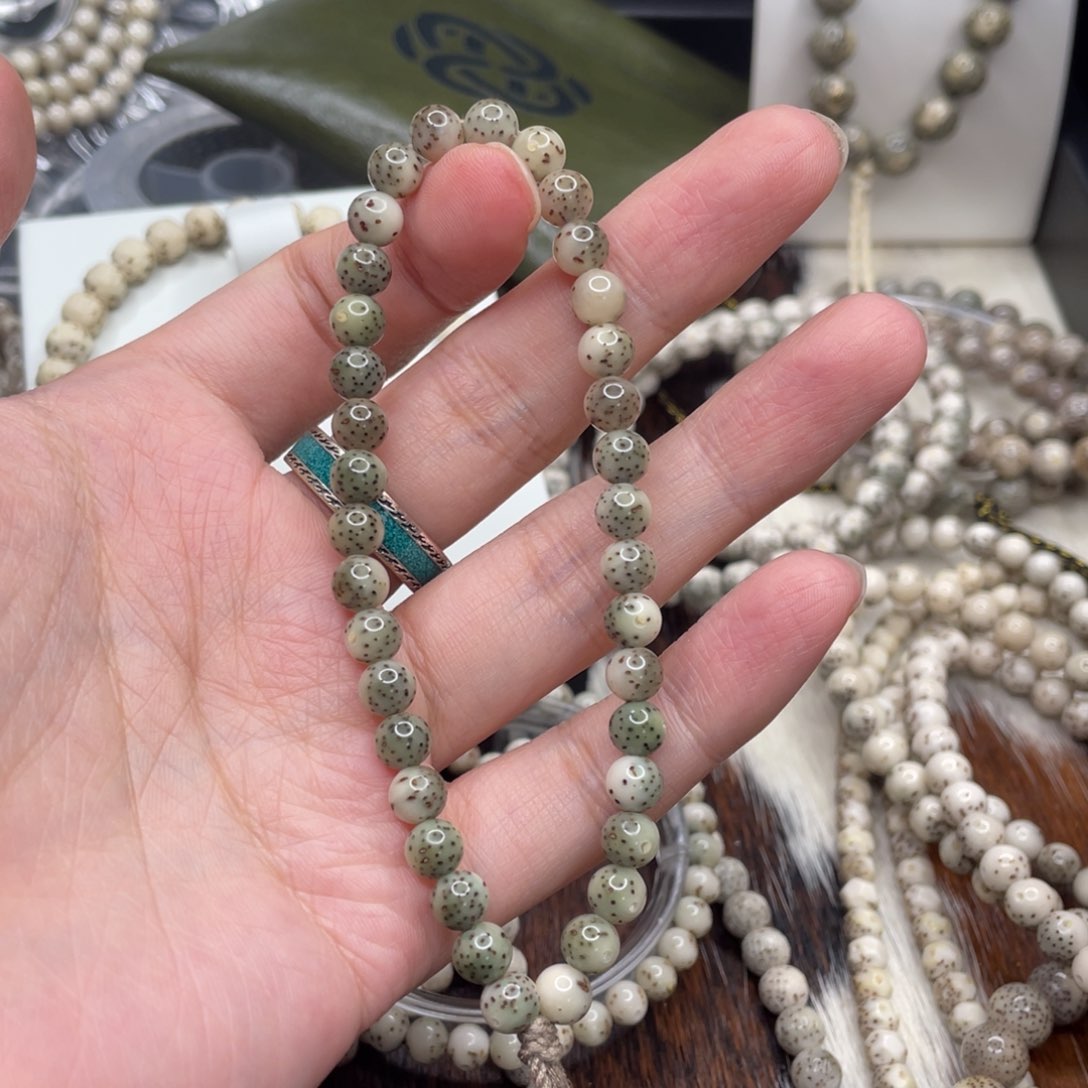 吊坠星月菩提音****友6.5圆珠手持