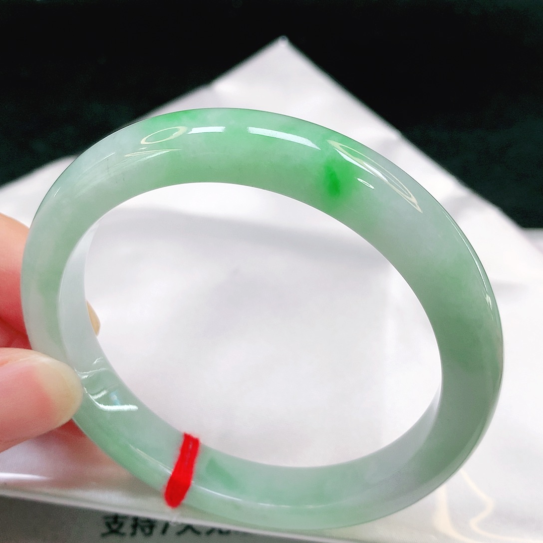 翡翠手镯未镶嵌21号