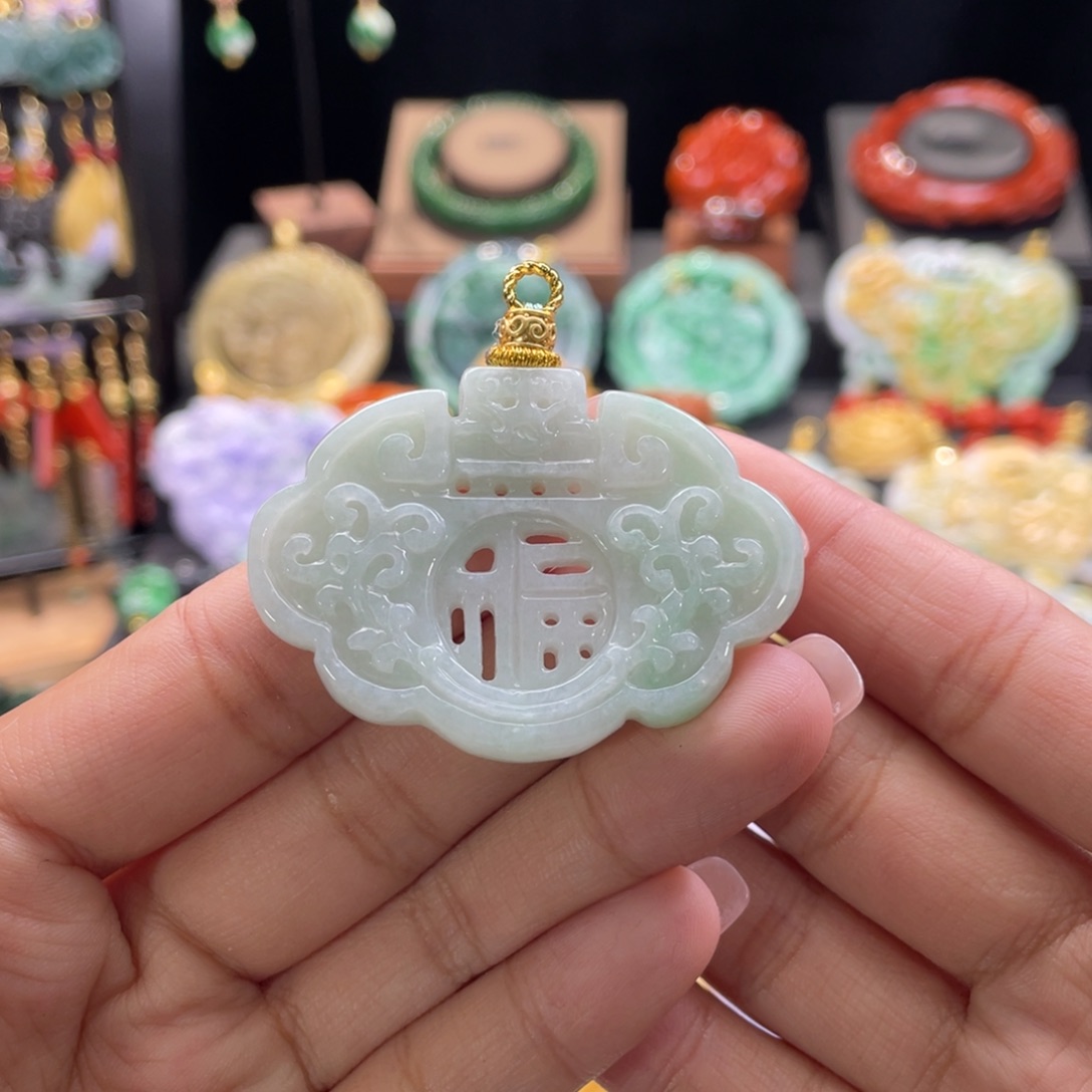 翡翠颈饰未镶嵌代编织