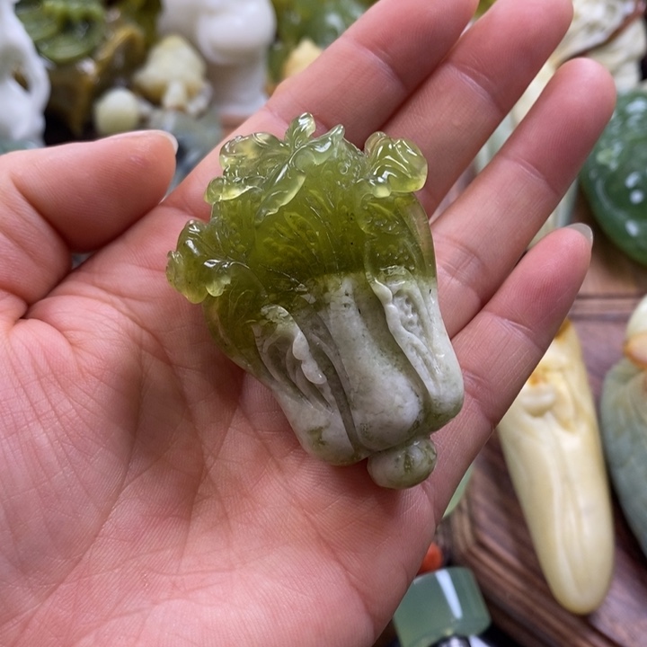 蛇纹石玉未镶嵌手把