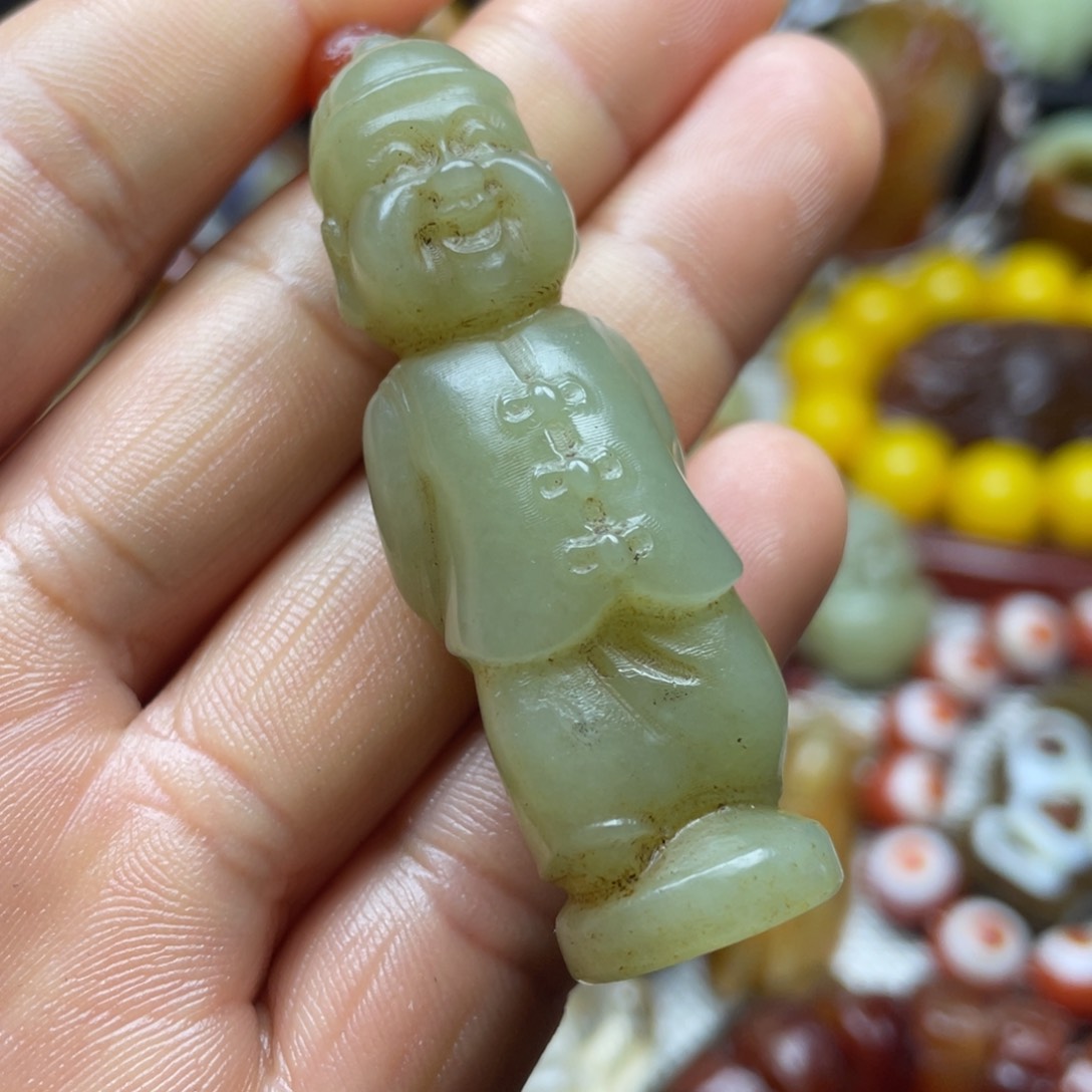 和田玉颈饰未镶嵌